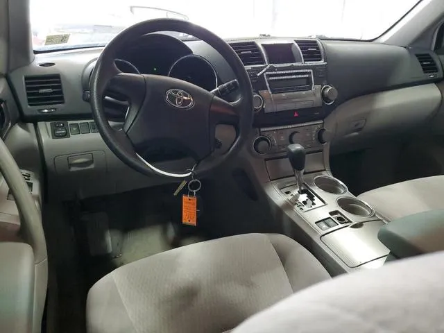 JTEES41A082047006 2008 2008 Toyota Highlander 8