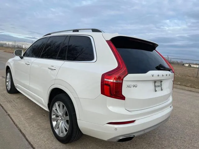 YV4A22PKXK1508942 2019 2019 Volvo XC90- T6 Momentum 3