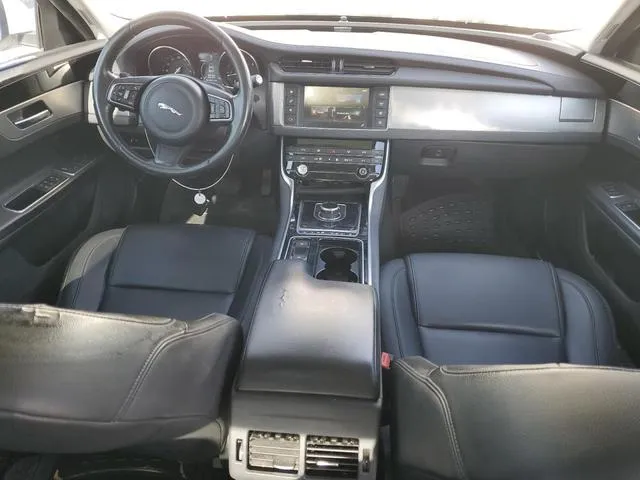 SAJBD4FN3JCY57700 2018 2018 Jaguar XF- Premium 8