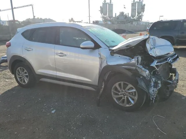 KM8J33A47JU712736 2018 2018 Hyundai Tucson- Sel 4