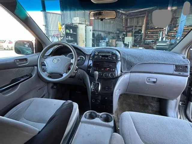 5TDZA23C65S223329 2005 2005 Toyota Sienna- CE 9