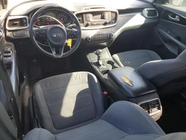 5XYPG4A58HG289825 2017 2017 KIA Sorento- LX 8