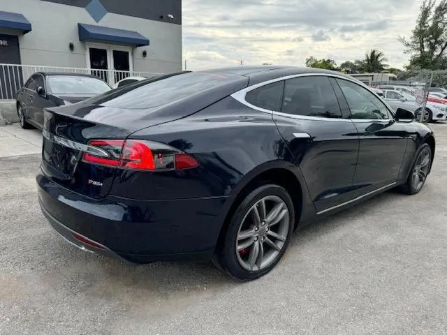 5YJSA1H13EFP40997 2014 2014 Tesla MODEL S 3