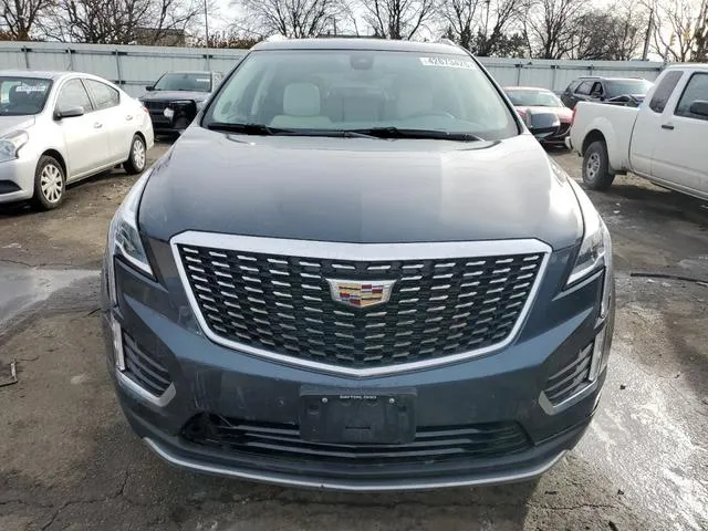 1GYKNCRS5LZ140300 2020 2020 Cadillac XT5- Premium Luxury 5