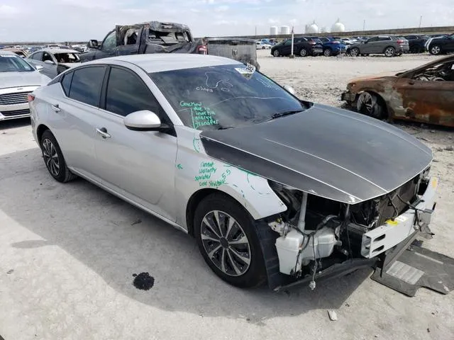 1N4BL4BV4KC200645 2019 2019 Nissan Altima- S 4