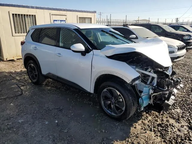 JN8BT3BA5RW002073 2024 2024 Nissan Rogue- SV 4