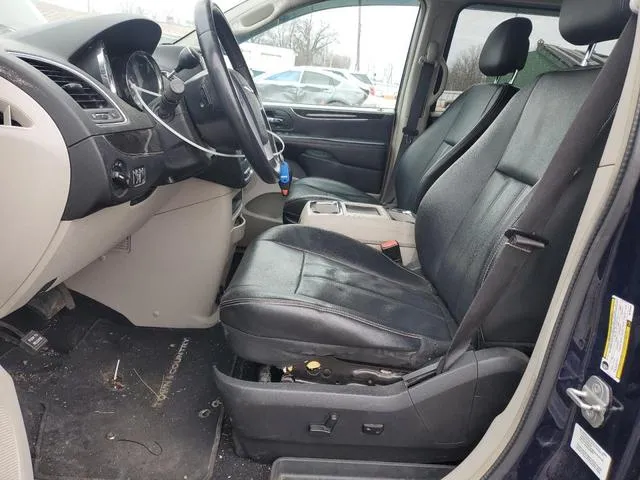 2C4RC1BG5DR733929 2013 2013 Chrysler Town and Country- Touring 7