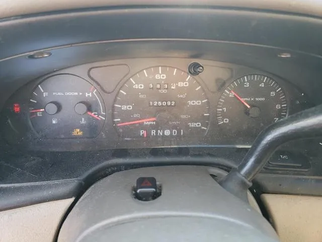 1FAHP58S82A105230 2002 2002 Ford Taurus- SE 9