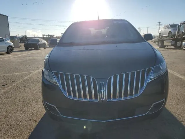 2LMDJ8JK7DBL37038 2013 2013 Lincoln MKX 5