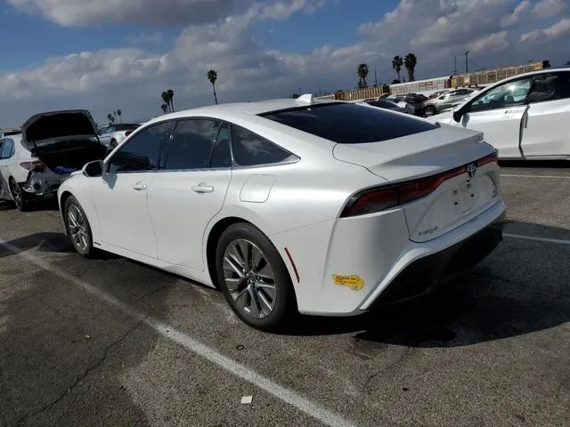 JTDAAAAA8NA005897 2022 2022 Toyota Mirai- LE 2