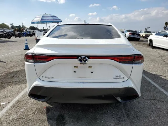 JTDAAAAA8NA005897 2022 2022 Toyota Mirai- LE 6