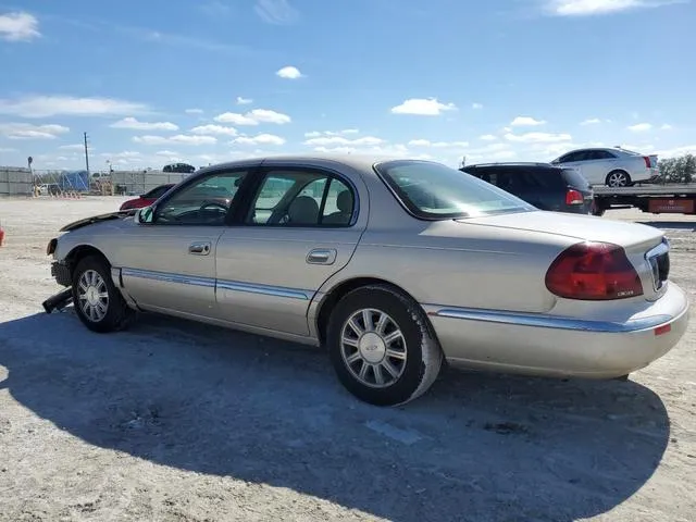 1LNHM97V82Y671963 2002 2002 Lincoln Continental 2