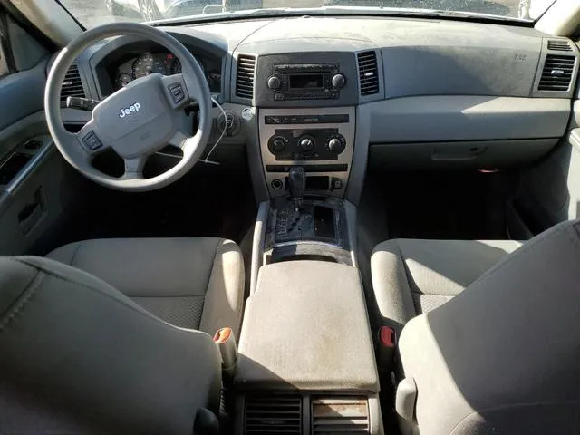 1J4GR48K75C707582 2005 2005 Jeep Grand Cherokee- Laredo 8