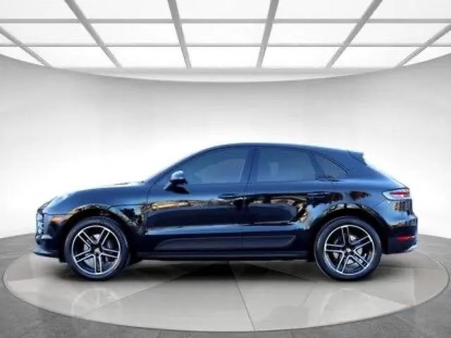 WP1AA2A57MLB018XX 2021 2021 Porsche Macan 10