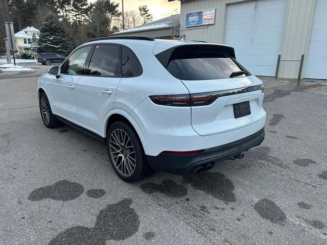 WP1AA2AY0PDA04276 2023 2023 Porsche Cayenne- Base 3