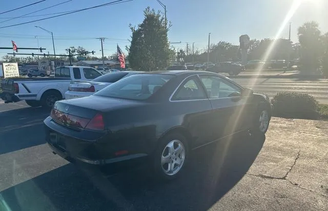 1HGCG2254WA028109 1998 1998 Honda Accord- EX 4