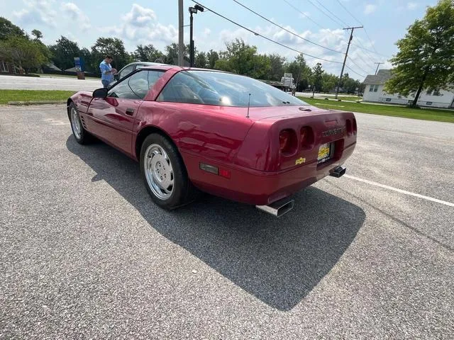 1G1YY23PXP5104890 1993 1993 Chevrolet Corvette 3