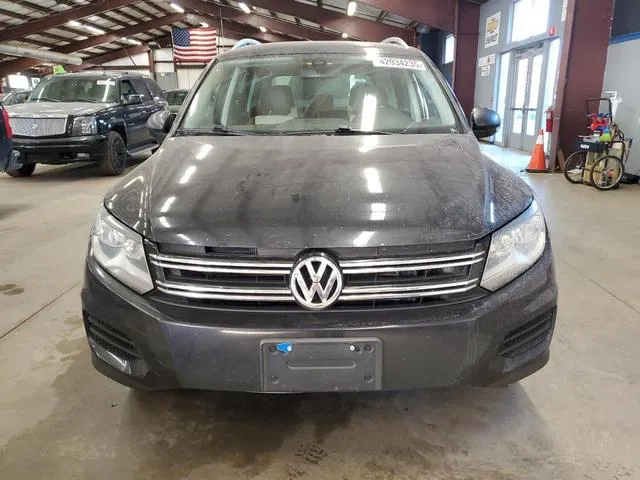 WVGSV7AX3HK003226 2017 2017 Volkswagen Tiguan- Wolfsburg 5