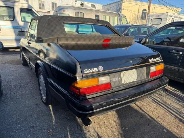 YS3AT76L3J7040435 1988 1988 Saab 900 3