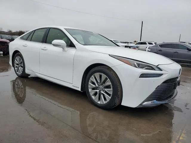 JTDAAAAA8NA007116 2022 2022 Toyota Mirai- LE 4