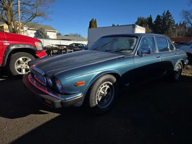 SAJAV1349DC354082 1983 1983 Jaguar XJ6 2