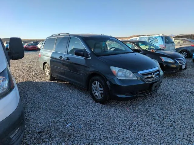 5FNRL38725B100031 2005 2005 Honda Odyssey- Exl 4