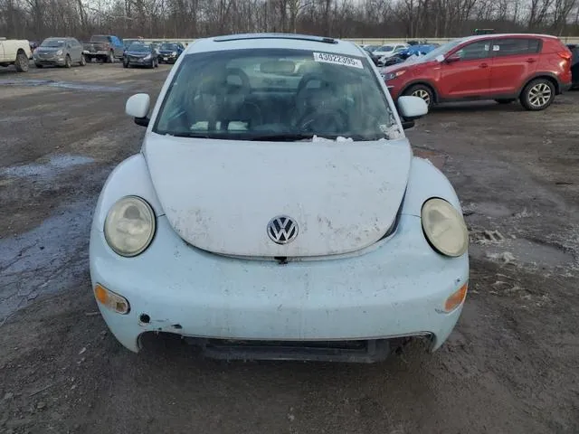 3VWCA21C0YM489374 2000 2000 Volkswagen New Beetle- Gls 5