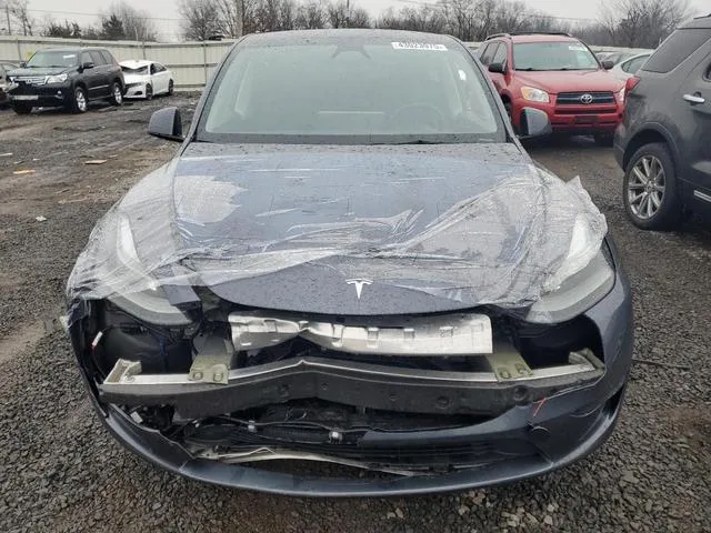 7SAYGDEE0PF857881 2023 2023 Tesla MODEL Y 5