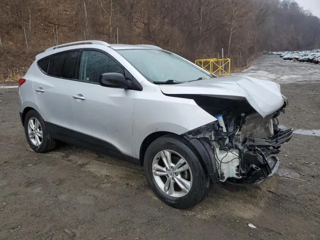 KM8JU3AC2BU142831 2011 2011 Hyundai Tucson- Gls 4