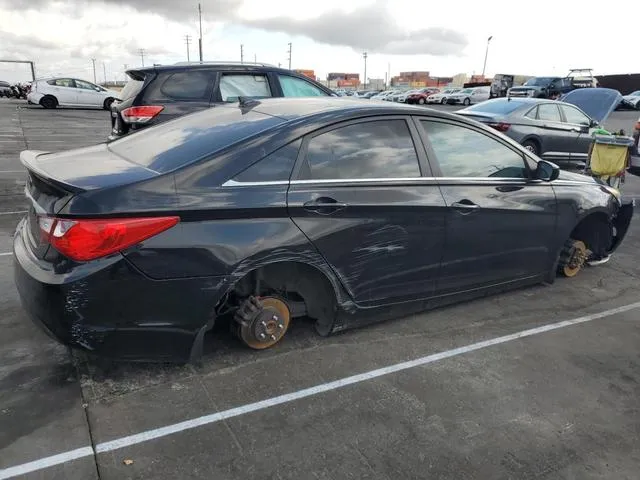 5NPEB4AC1DH610448 2013 2013 Hyundai Sonata- Gls 3