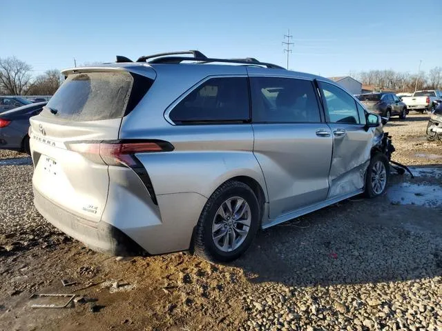 5TDYRKEC3NS086285 2022 2022 Toyota Sienna- Xle 3