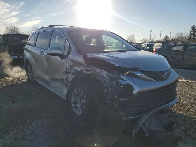 5TDYRKEC3NS086285 2022 2022 Toyota Sienna- Xle 4