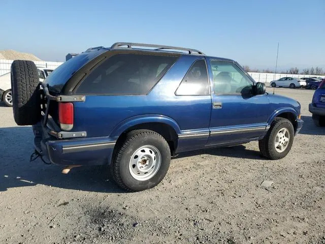 1GNCT18W8YK234090 2000 2000 Chevrolet Blazer 3