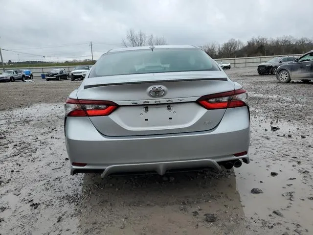 4T1G11AK3MU542009 2021 2021 Toyota Camry- SE 6