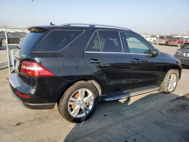 4JGDA5HB0EA425782 2014 2014 Mercedes-Benz ML-Class- 350 4Matic 3