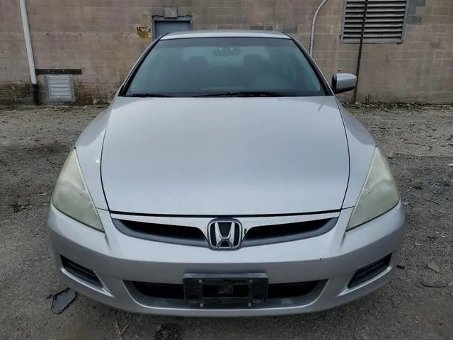 1HGCM56347A209490 2007 2007 Honda Accord- SE 5