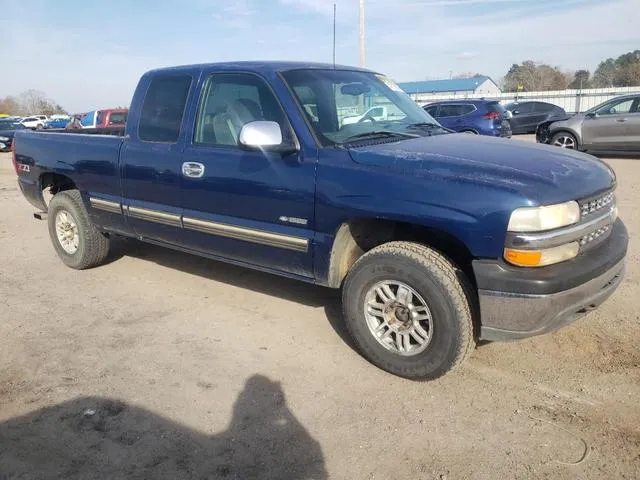 2GCEK19T3Y1336213 2000 2000 Chevrolet Silverado- K1500 4