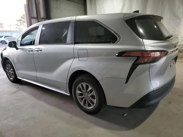 5TDKRKEC8NS123112 2022 2022 Toyota Sienna- LE 2