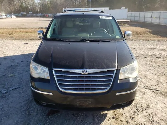 2A8HR64X48R646719 2008 2008 Chrysler Town and Country- Limited 5