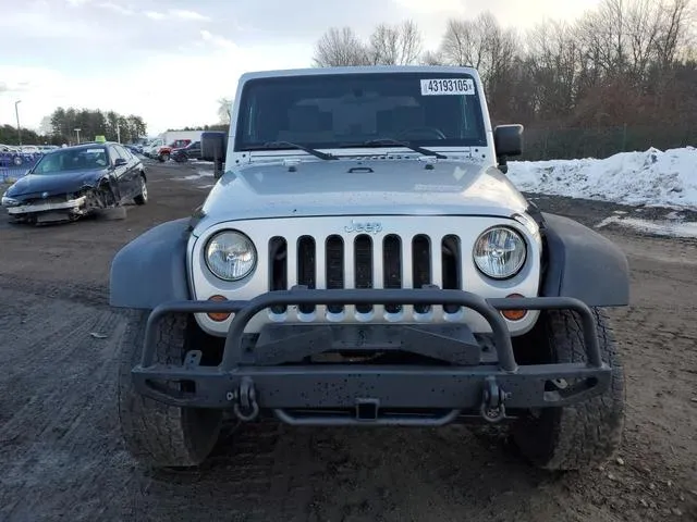 1J4FA24179L758851 2009 2009 Jeep Wrangler- X 5