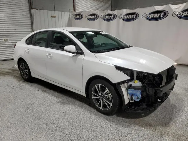 3KPF24AD7RE732885 2024 2024 KIA Forte- LX 4