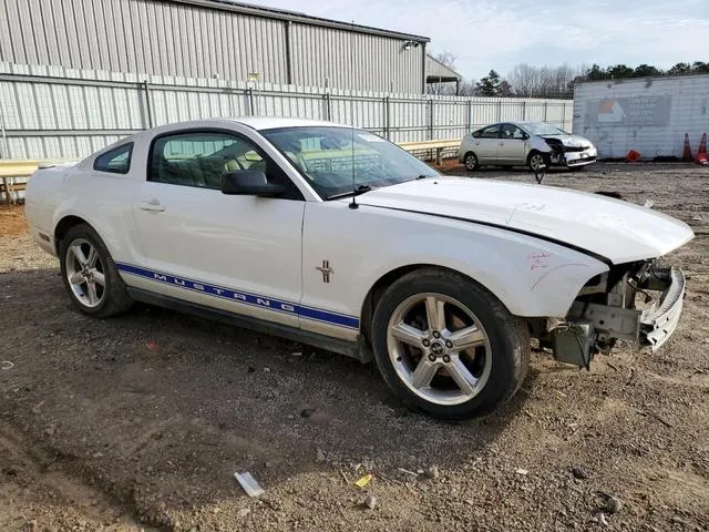 1ZVHT80N085102110 2008 2008 Ford Mustang 4