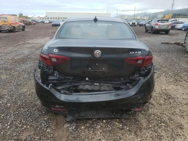 ZARFAEEN6J7576120 2018 2018 Alfa Romeo Giulia- Ti Q4 6