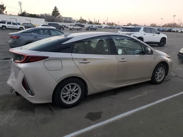 JTDKARFP1J3090449 2018 2018 Toyota Prius 3