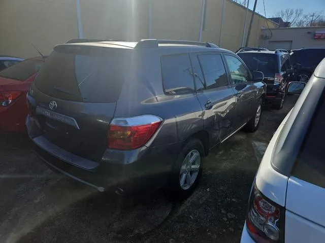 5TDZK3EH1AS010097 2010 2010 Toyota Highlander 4