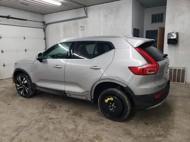 YV4L12UE5S2509226 2025 2025 Volvo XC40- Plus 2