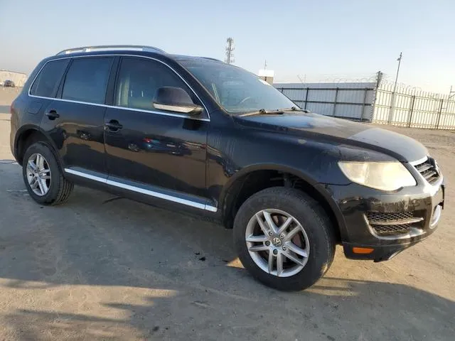 WVGBE77L29D022277 2009 2009 Volkswagen Touareg- V6 4