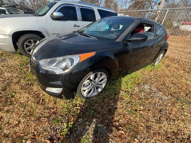 KMHTC6AD1DU132719 2013 2013 Hyundai Veloster 2