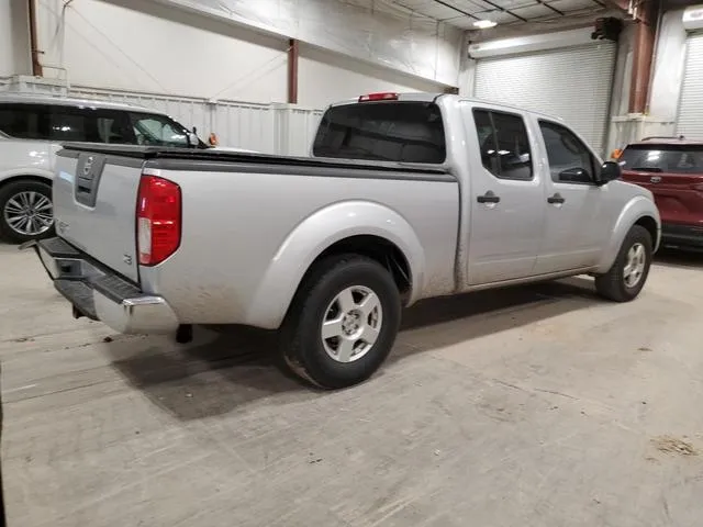 1N6AD09U17C417082 2007 2007 Nissan Frontier- Crew Cab Le 3