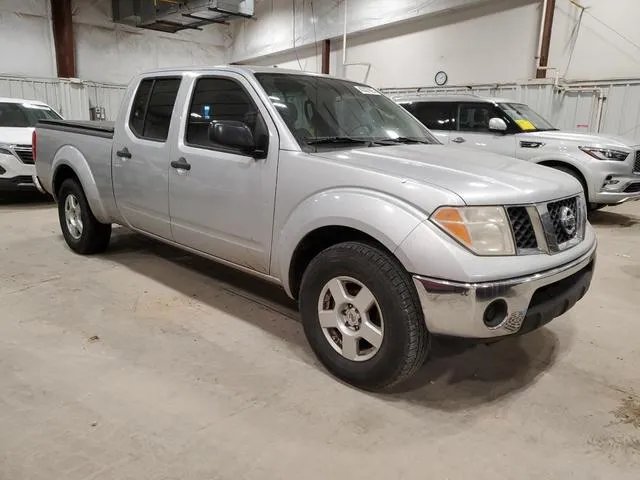 1N6AD09U17C417082 2007 2007 Nissan Frontier- Crew Cab Le 4